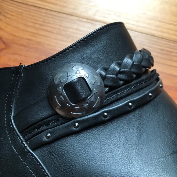Dolce Vita Black Faux Leather Braided Buckle Ankle Books, EUC, 11 - Picture 9 of 12